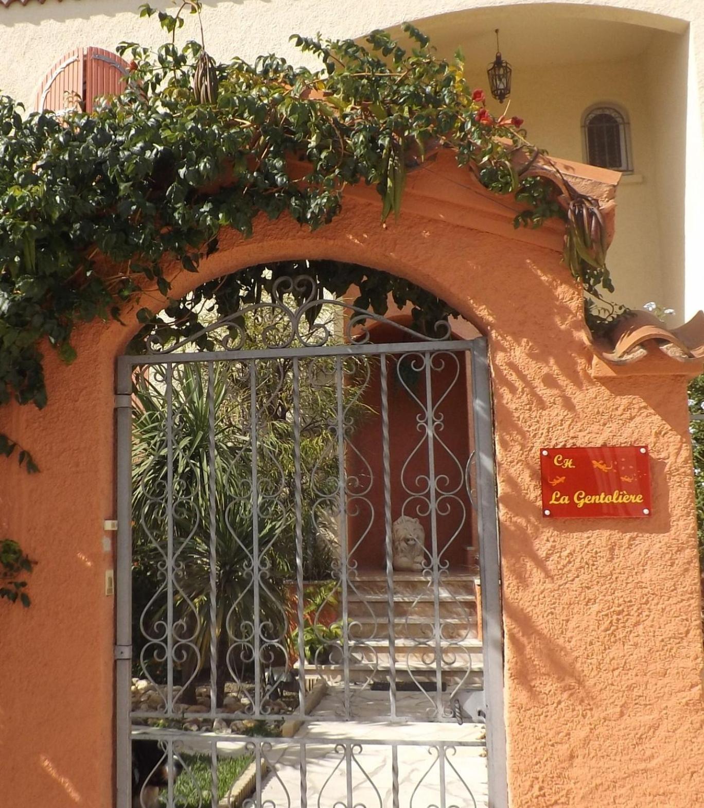 La Gentoliere Bed & Breakfast Pollestres Bagian luar foto