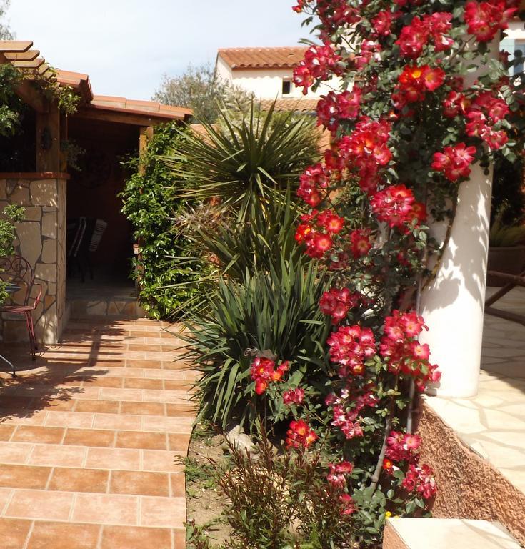 La Gentoliere Bed & Breakfast Pollestres Bagian luar foto